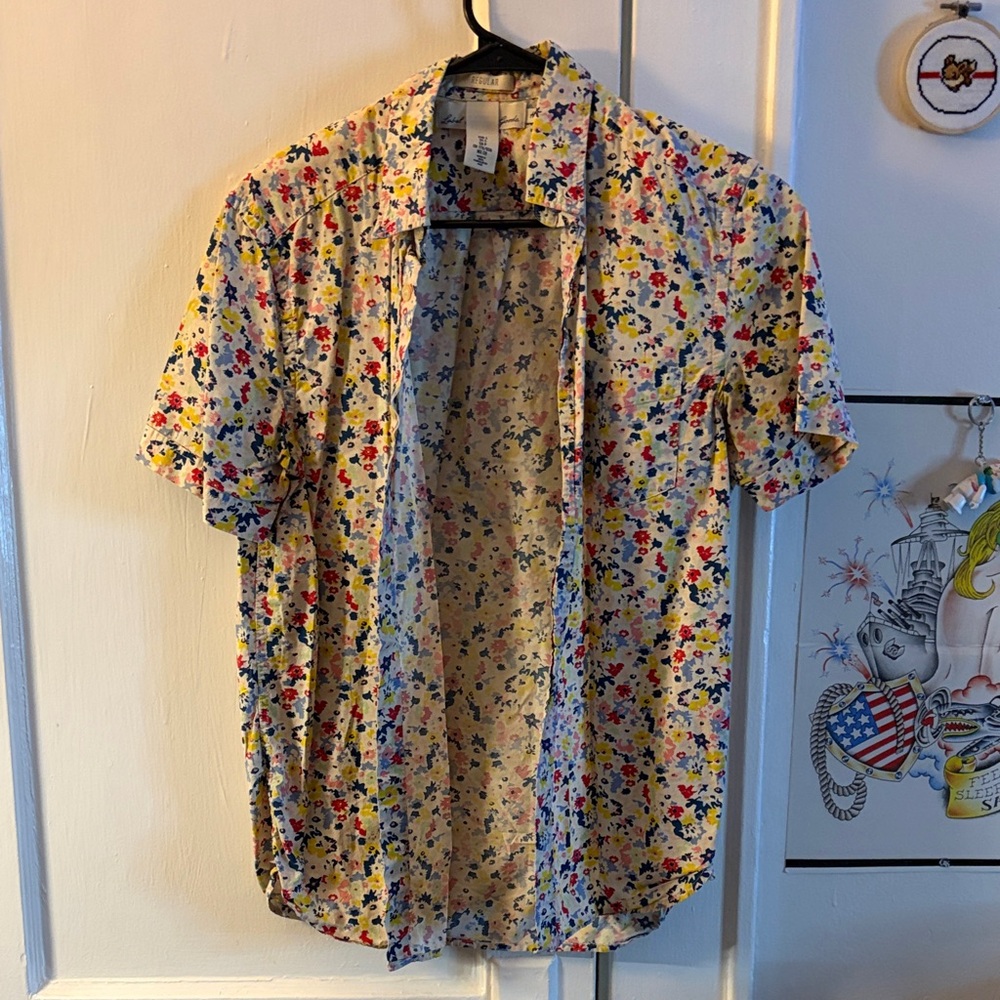 Floral Short Sleeve Men's Button Down Shirt